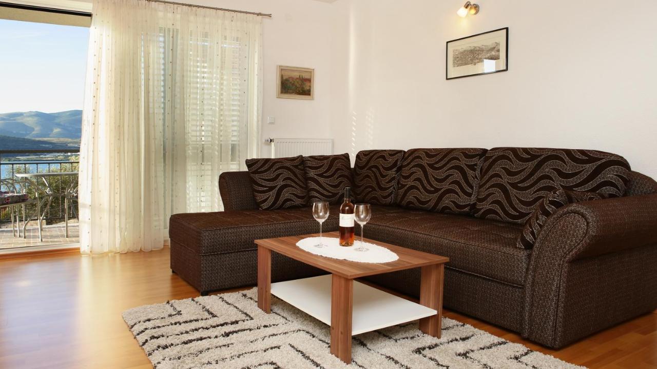 Apartment Matea Trogir Ngoại thất bức ảnh