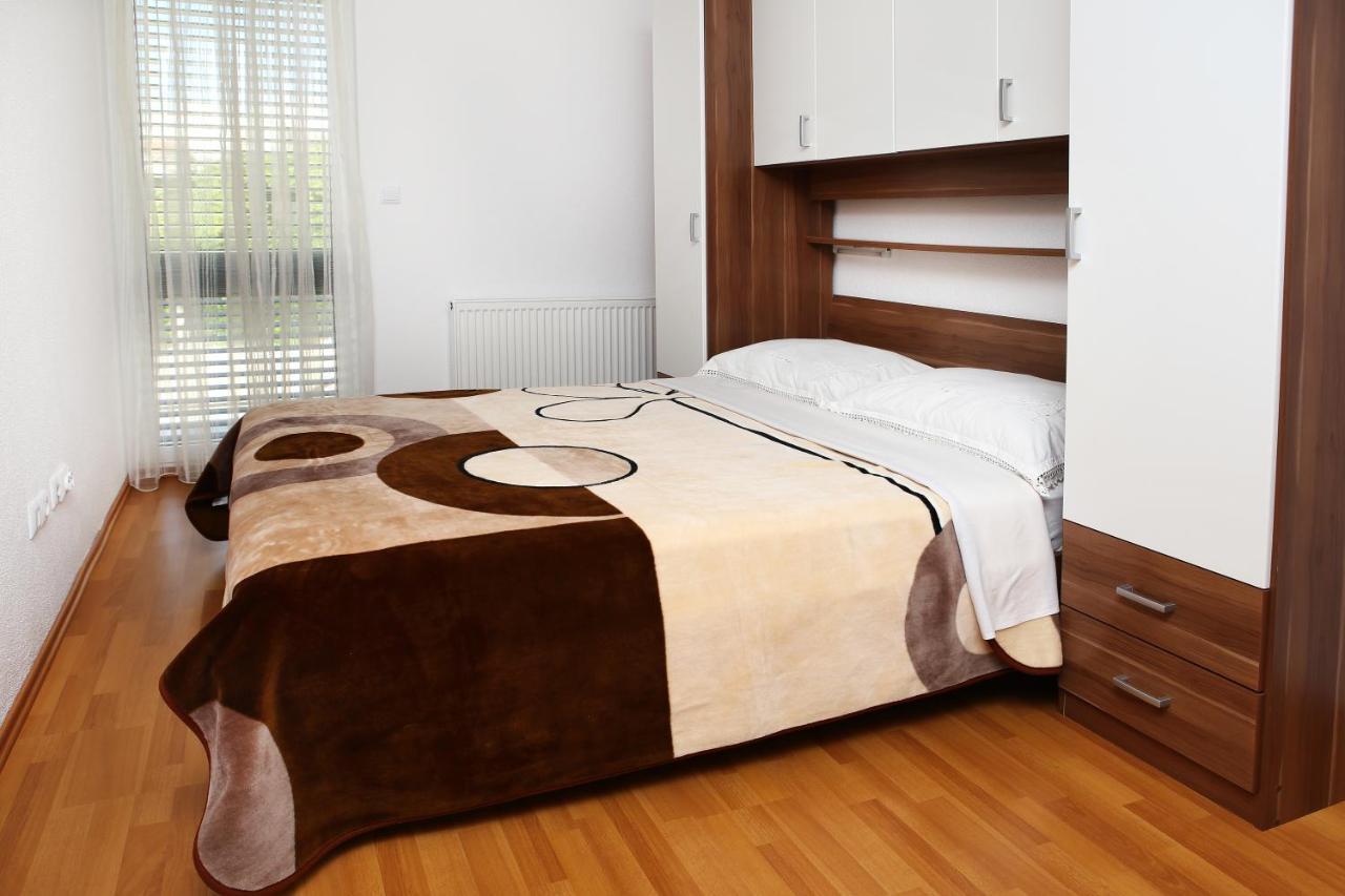 Apartment Matea Trogir Ngoại thất bức ảnh